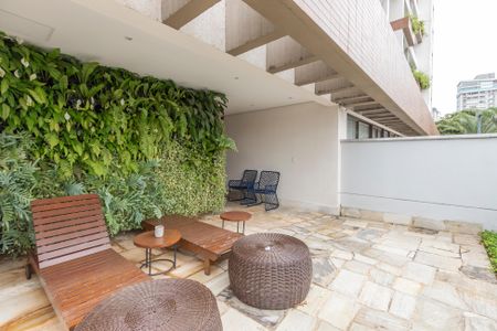 Apartamento à venda com 178m², 3 quartos e 2 vagasÁrea Comum