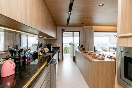 Apartamento à venda com 178m², 3 quartos e 2 vagasCozinha