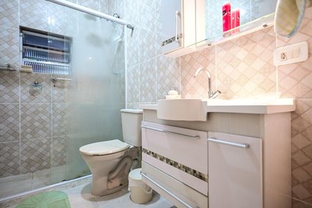 Casa à venda com 100m², 2 quartos e 1 vagaBanheiro