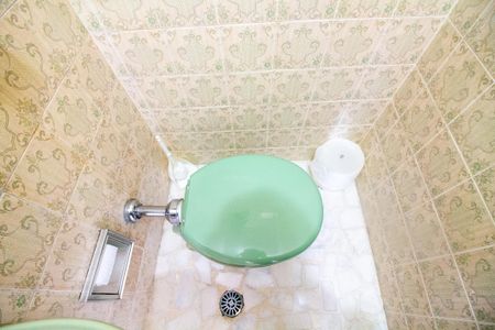 Apartamento à venda com 210m², 4 quartos e 2 vagas Apartamento à venda com 210m², 4 quartos e 2 vagasLavabo