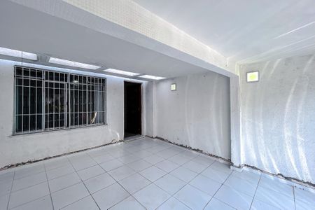 Casa para alugar com 80m², 3 quartos e 1 vaga Casa para alugar com 80m², 3 quartos e 1 vagaGaragem