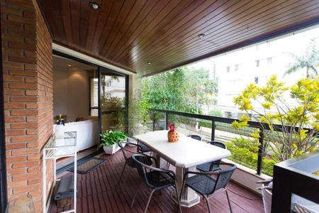 Apartamento à venda com 246m², 4 quartos e 4 vagasFoto 22