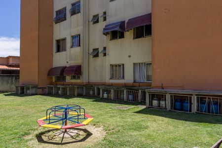 Apartamento para alugar com 52m², 2 quartos e 1 vagaÁrea comum - Playground