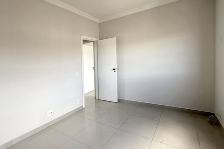 Apartamento à venda com 82m², 3 quartos e 2 vagasSuite 1