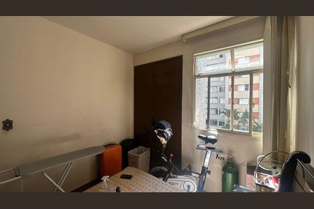 Quarto  de apartamento à venda com 3 quartos, 70m² em Santo Antônio, Belo Horizonte