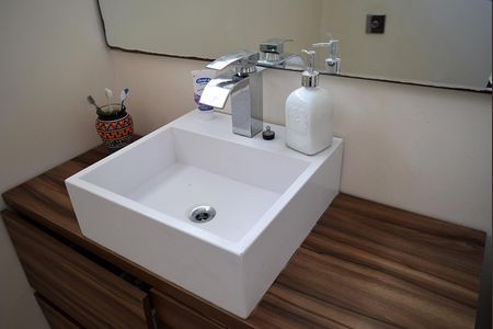 Apartamento à venda com 103m², 2 quartos e 1 vagaBanheiro
