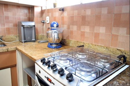 Apartamento à venda com 103m², 2 quartos e 1 vagaCozinha