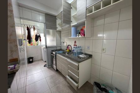 Apartamento para alugar com 49m², 2 quartos e 1 vaga Apartamento para alugar com 49m², 2 quartos e 1 vagaCozinha e Área de Serviço