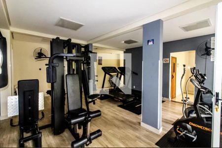 Apartamento para alugar com 49m², 2 quartos e 1 vaga Apartamento para alugar com 49m², 2 quartos e 1 vagaÁrea comum - Academia