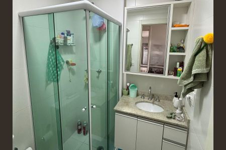 Apartamento à venda com 63m², 2 quartos e 1 vaga Apartamento à venda com 63m², 2 quartos e 1 vagaBanheiro