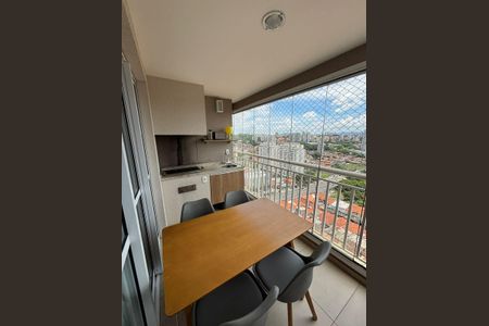 Apartamento à venda com 63m², 2 quartos e 1 vaga Apartamento à venda com 63m², 2 quartos e 1 vagaVaranda