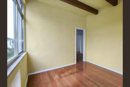 Apartamento à venda com 125m², 3 quartos e 1 vaga Apartamento à venda com 125m², 3 quartos e 1 vagaQuarto 2