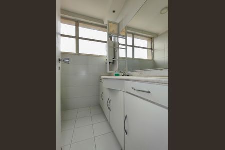 Apartamento à venda com 125m², 3 quartos e 1 vaga Apartamento à venda com 125m², 3 quartos e 1 vagaBanheiro Corredor