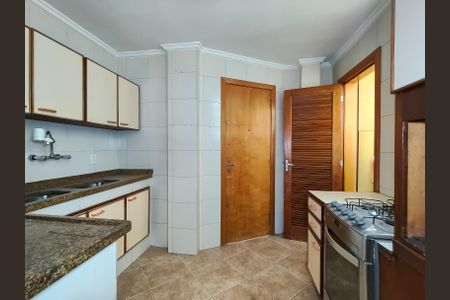 Apartamento à venda com 125m², 3 quartos e 1 vaga Apartamento à venda com 125m², 3 quartos e 1 vagaCozinha