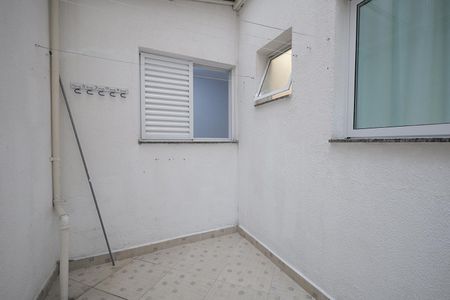 Apartamento à venda com 56m², 2 quartos e 1 vaga Apartamento à venda com 56m², 2 quartos e 1 vagaÁrea de Serviço