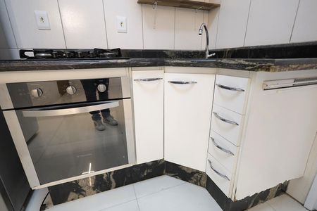 Cozinha de apartamento para alugar com 2 quartos, 56m² em Vila Progresso, Santo André