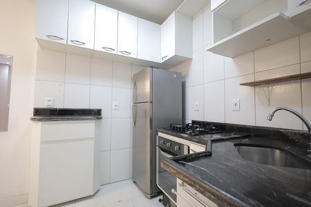 Apartamento à venda com 56m², 2 quartos e 1 vaga Apartamento à venda com 56m², 2 quartos e 1 vagaCozinha