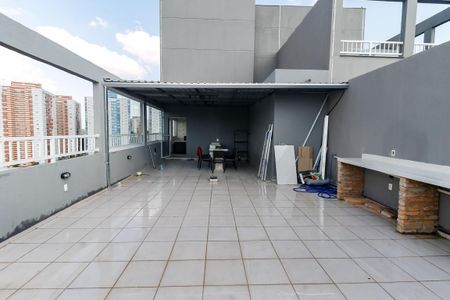 Apartamento à venda com 104m², 1 quarto e sem vaga Apartamento à venda com 104m², 1 quarto e sem vagaÁrea Cobertura