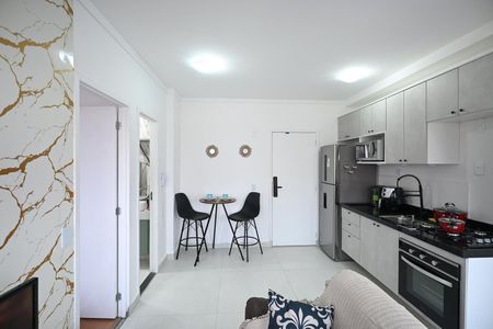 Sala de apartamento à venda com 1 quarto, 104m² em Jardim Monte Kemel, São Paulo