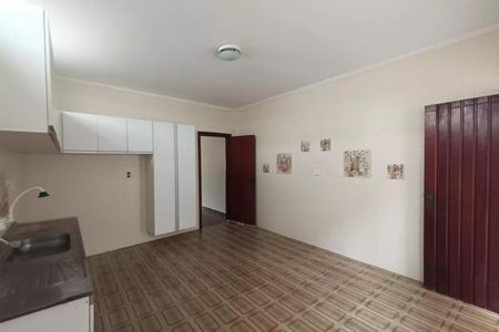 Casa à venda com 280m², 4 quartos e 3 vagas Casa à venda com 280m², 4 quartos e 3 vagasFoto 05