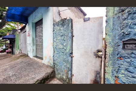 Fachada de casa para alugar com 2 quartos, 62m² em Parque Regina, São Paulo