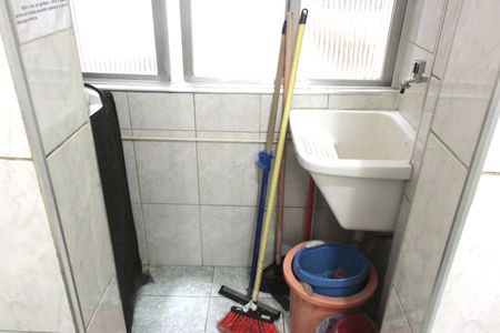 Apartamento para alugar com 69m², 2 quartos e sem vagaCozinha e Área de Serviço