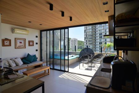 Apartamento à venda com 125m², 2 quartos e 2 vagas Apartamento à venda com 125m², 2 quartos e 2 vagasSala Superior