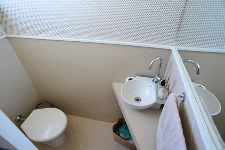 Apartamento à venda com 125m², 2 quartos e 2 vagas Apartamento à venda com 125m², 2 quartos e 2 vagasLavabo