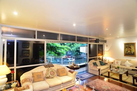 Sala de apartamento à venda com 3 quartos, 170m² em Barra da Tijuca, Rio de Janeiro