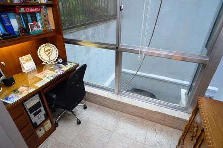 Apartamento à venda com 170m², 3 quartos e 2 vagasQuarto 1