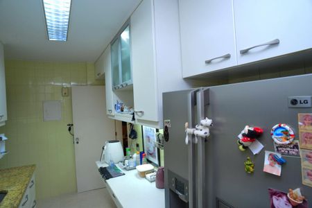 Apartamento à venda com 170m², 3 quartos e 2 vagasCozinha