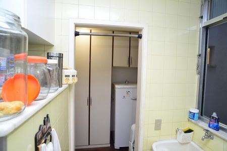 Apartamento à venda com 170m², 3 quartos e 2 vagasÁrea de Serviço