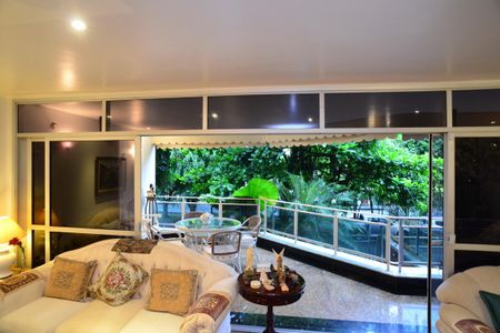 Sala de apartamento à venda com 3 quartos, 170m² em Barra da Tijuca, Rio de Janeiro