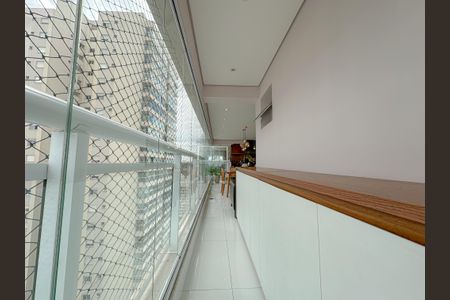 Apartamento à venda com 145m², 3 quartos e 3 vagasVaranda