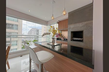 Apartamento à venda com 145m², 3 quartos e 3 vagasVaranda