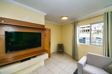 Apartamento à venda com 3 quartos, 106m² em Heliópolis, Belo Horizonte