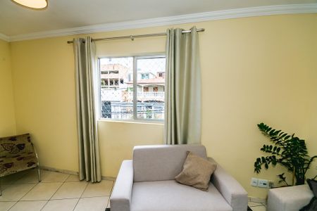 Apartamento à venda com 3 quartos, 106m² em Heliópolis, Belo Horizonte