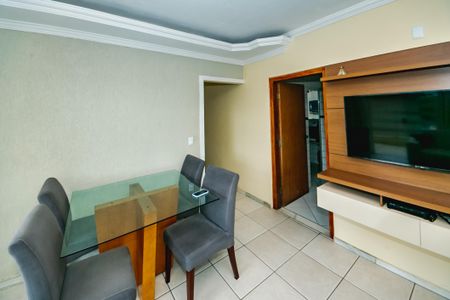 Apartamento à venda com 3 quartos, 106m² em Heliópolis, Belo Horizonte