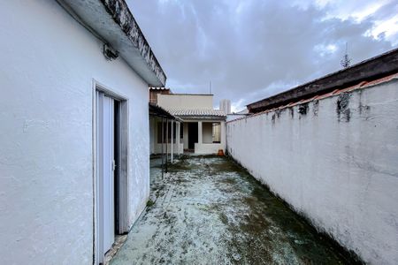 Casa para alugar com 260m², 2 quartos e 10 vagas Casa para alugar com 260m², 2 quartos e 10 vagasÁrea externa