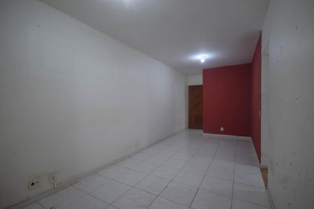 Sala de apartamento para alugar com 2 quartos, 60m² em Taquara, Rio de Janeiro