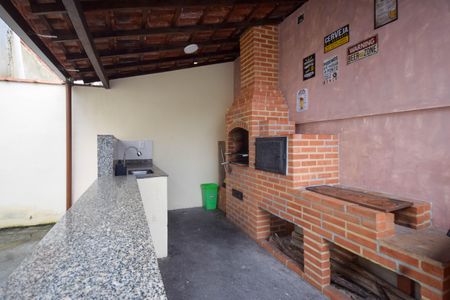 Apartamento para alugar com 60m², 2 quartos e 1 vagaÁrea comum - Churrasqueira