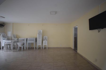 Apartamento para alugar com 60m², 2 quartos e 1 vagaÁrea comum - Salão de festas