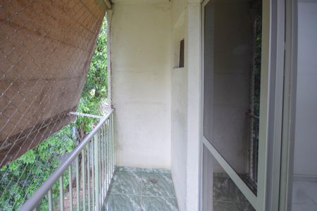 Apartamento para alugar com 60m², 2 quartos e 1 vagaVaranda