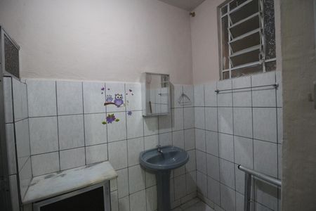 Casa para alugar com 872m², 2 quartos e sem vagaBanheiro