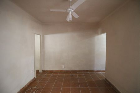 Casa para alugar com 872m², 2 quartos e sem vagaSala