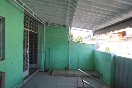 Casa para alugar com 872m², 2 quartos e sem vagaVaranda
