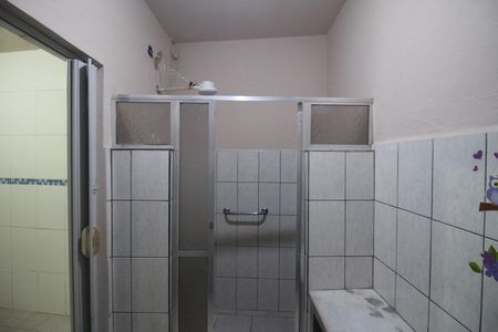 Casa para alugar com 872m², 2 quartos e sem vagaBanheiro