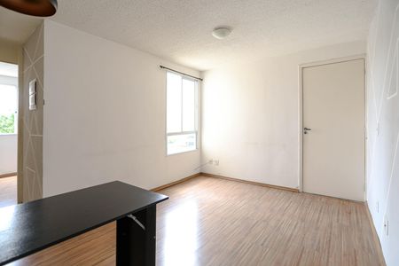 Sala de apartamento para alugar com 2 quartos, 49m² em Jundiapeba, Mogi das Cruzes