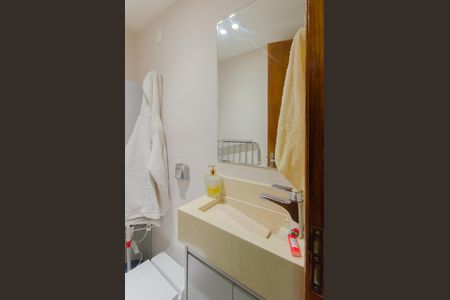 Apartamento à venda com 269m², 4 quartos e 3 vagasBanheiro de serviço