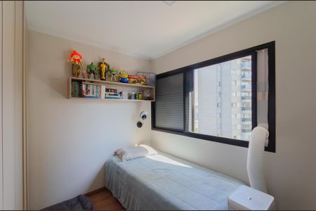 Apartamento à venda com 269m², 4 quartos e 3 vagasQuarto 2